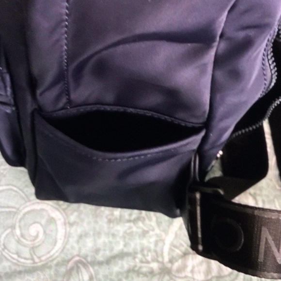 Calvin Klein navy blue backpack with pockets for water bottles - Picture 10 of 10